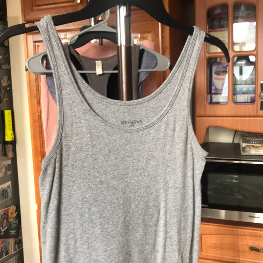 Women’s tank top